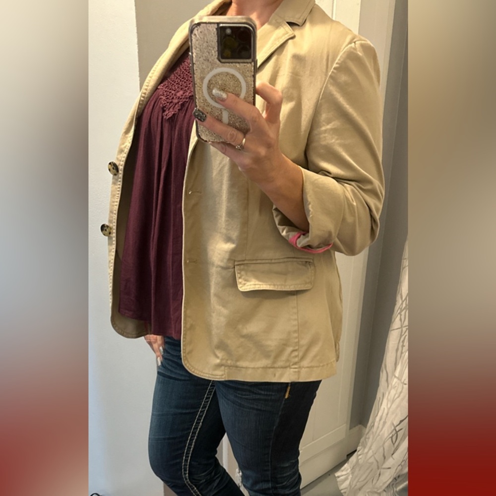 Talbots Tan Blazer 2 Front Pockets, 2 Button Clos… - image 2